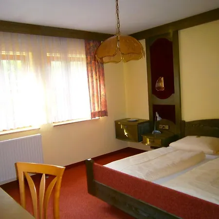 Drei Linden Hotel 3*